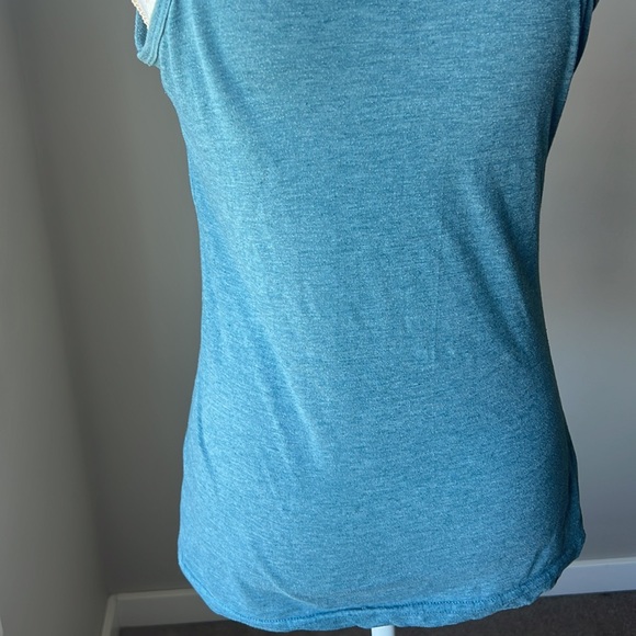 5/$25 Blue Crush Tank Top - Picture 7 of 8